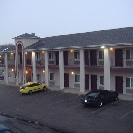 Townhouse Inn & Suites Omaha Eksteriør bilde