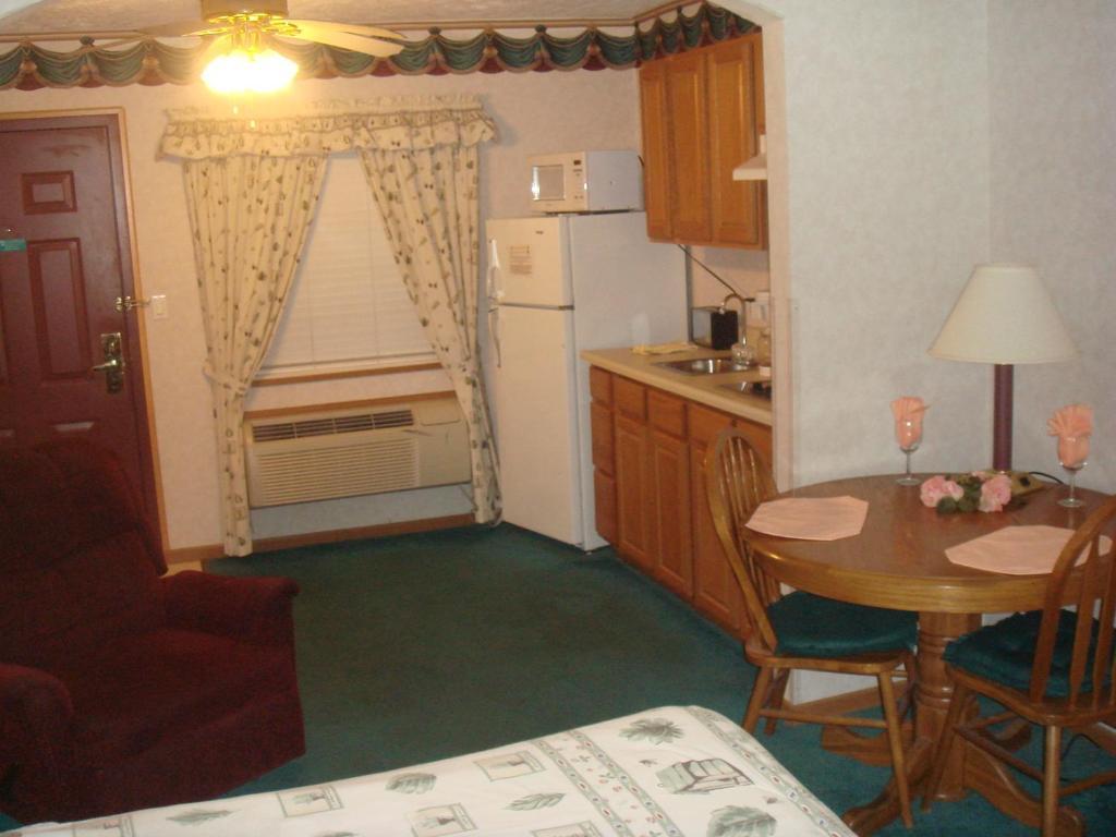 Townhouse Inn & Suites Omaha Rom bilde